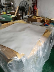 300T大臺(tái)面熱壓機(jī)