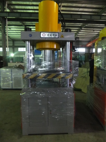 冷擠壓機(jī)