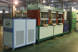 冷壓成型機(jī)