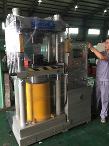 螺絲模壓機(jī)