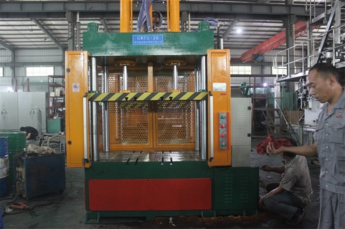 宏圖30T鑄件切邊機(jī)