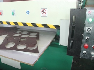 磨具磨料用裁斷機
