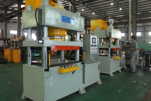 200T熱壓機(jī)