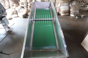 喂料機